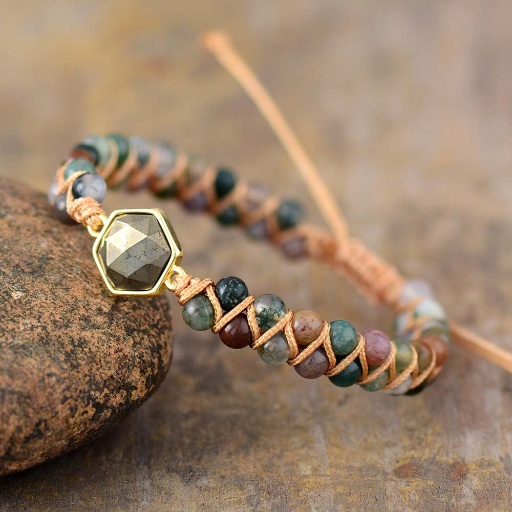 Bracelet “Spirit of Life” made of labradorite and green jasper