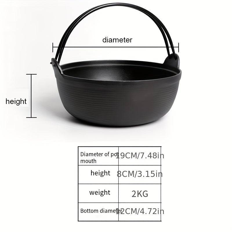 Cast iron camping pot with wooden lid