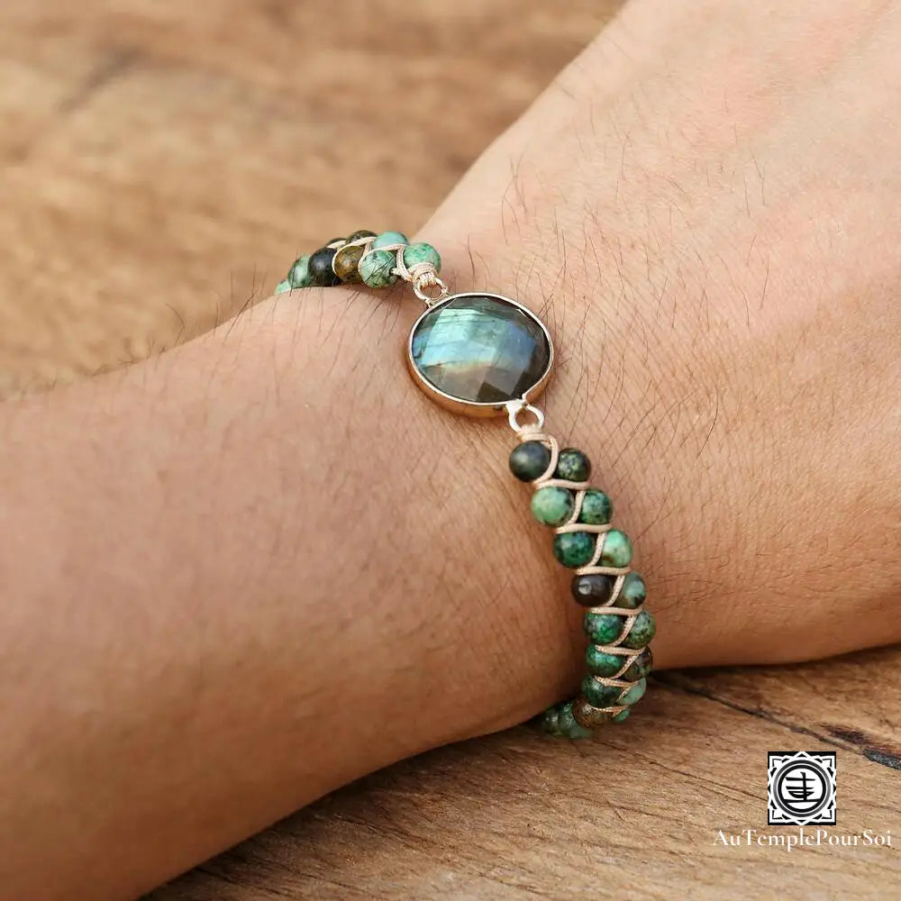 Bracelet “Spirit of Life” made of labradorite and green jasper